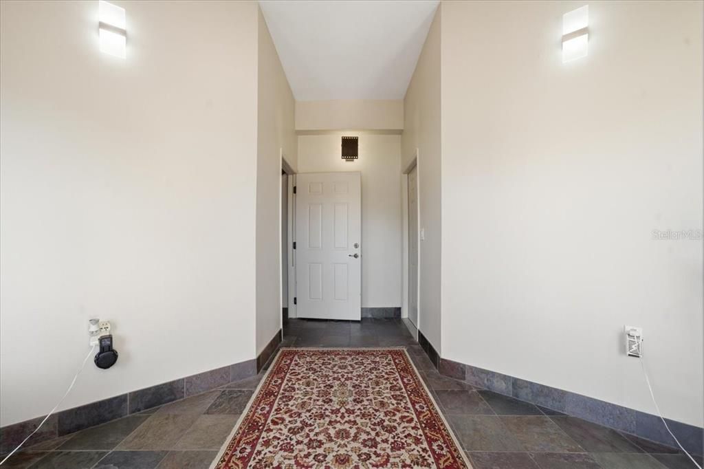 For Sale: $1,050,000 (3 beds, 2 baths, 3164 Square Feet)