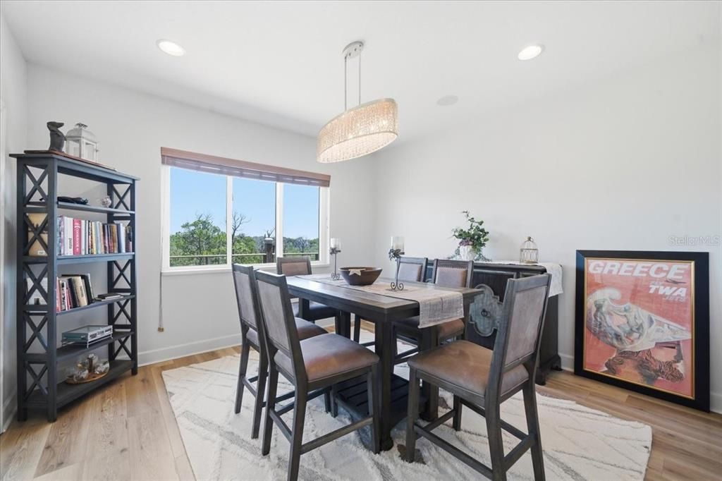 For Sale: $1,050,000 (3 beds, 2 baths, 3164 Square Feet)