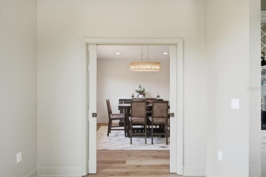 For Sale: $1,050,000 (3 beds, 2 baths, 3164 Square Feet)