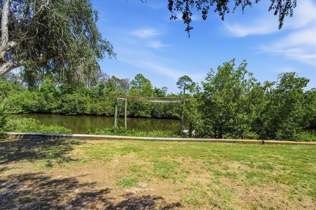 For Sale: $1,050,000 (3 beds, 2 baths, 3164 Square Feet)