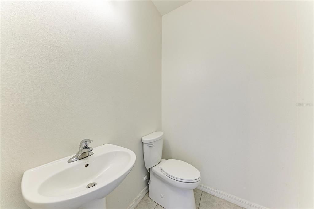 For Rent: $3,500 (4 beds, 2 baths, 3022 Square Feet)