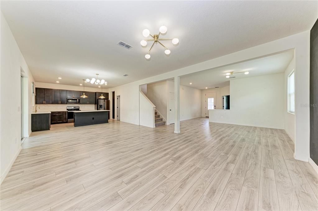 For Rent: $3,500 (4 beds, 2 baths, 3022 Square Feet)