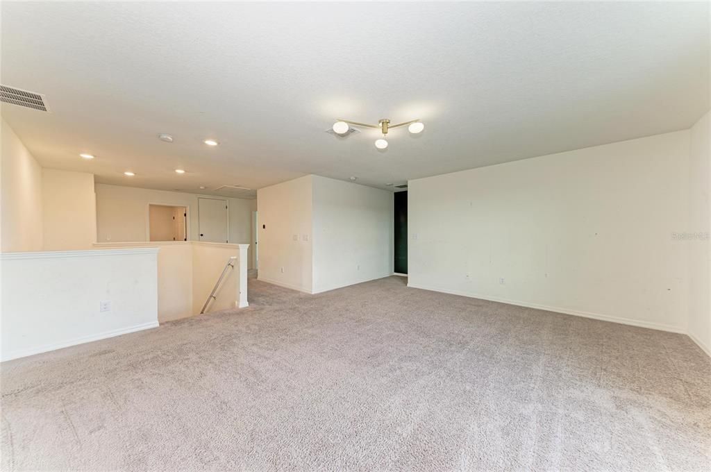 For Rent: $3,500 (4 beds, 2 baths, 3022 Square Feet)