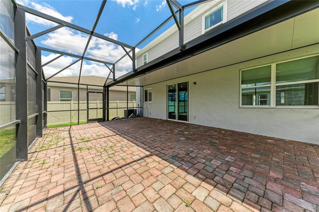 For Rent: $3,500 (4 beds, 2 baths, 3022 Square Feet)