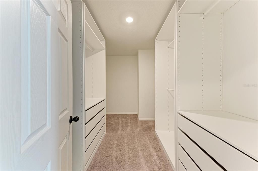 For Rent: $3,500 (4 beds, 2 baths, 3022 Square Feet)