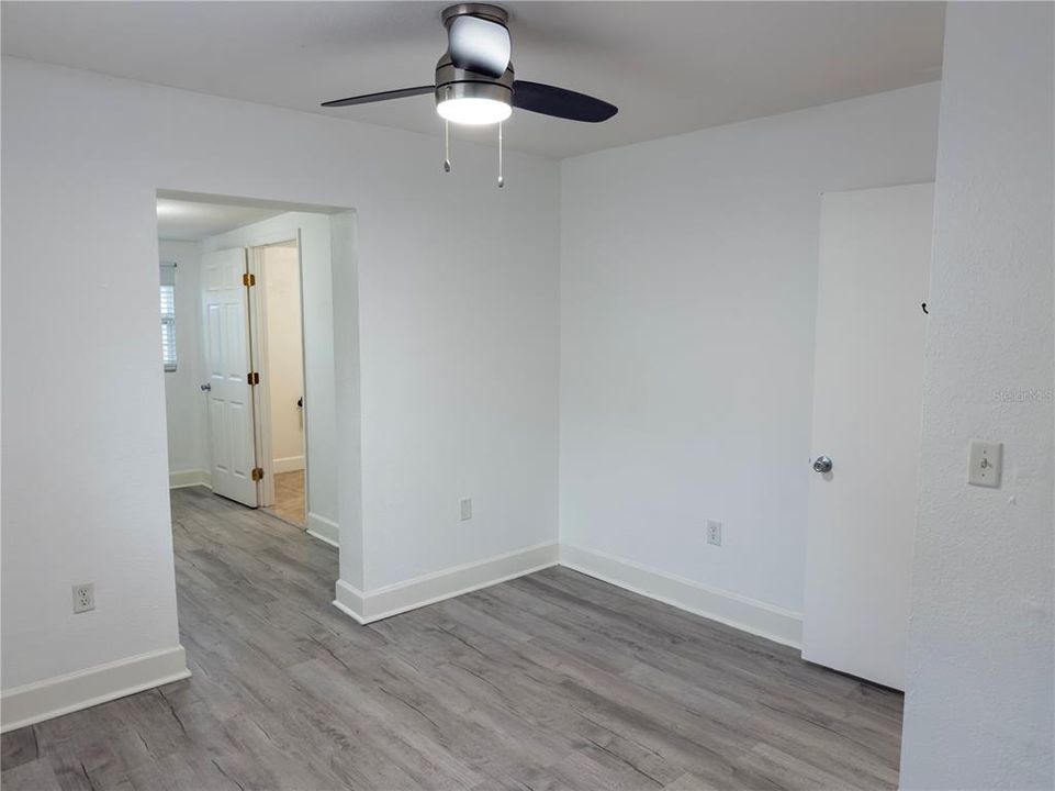 For Sale: $335,000 (3 beds, 2 baths, 1630 Square Feet)