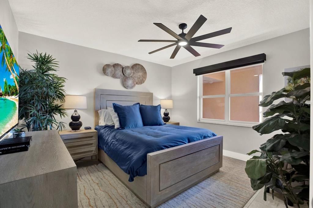 For Sale: $1,190,000 (2 beds, 2 baths, 1230 Square Feet)