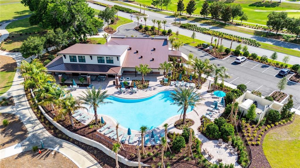 For Sale: $600,000 (3 beds, 3 baths, 2755 Square Feet)