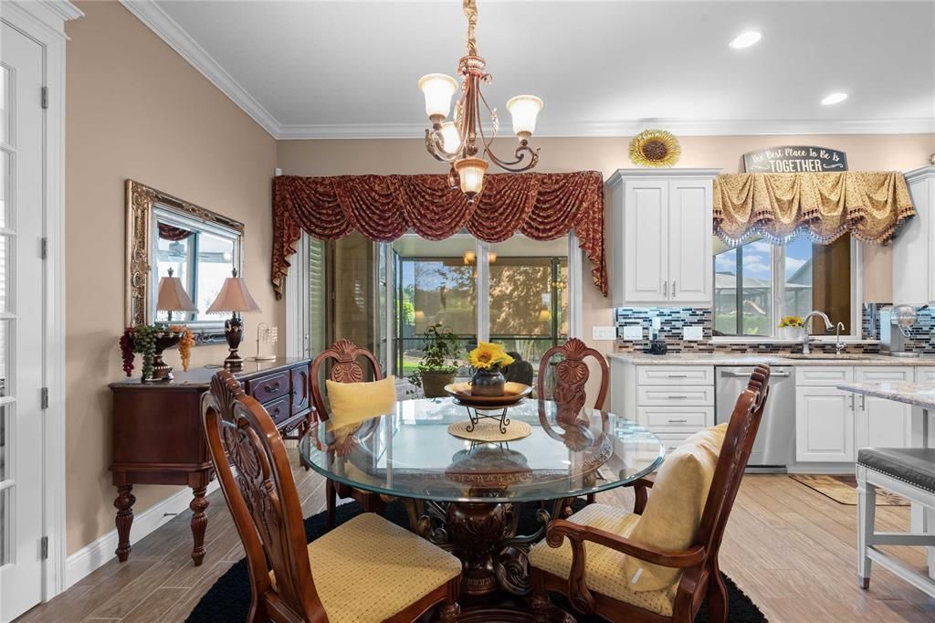 For Sale: $600,000 (3 beds, 3 baths, 2755 Square Feet)