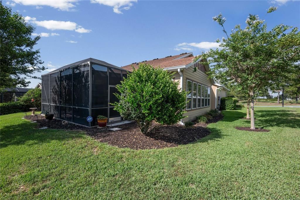 For Sale: $600,000 (3 beds, 3 baths, 2755 Square Feet)