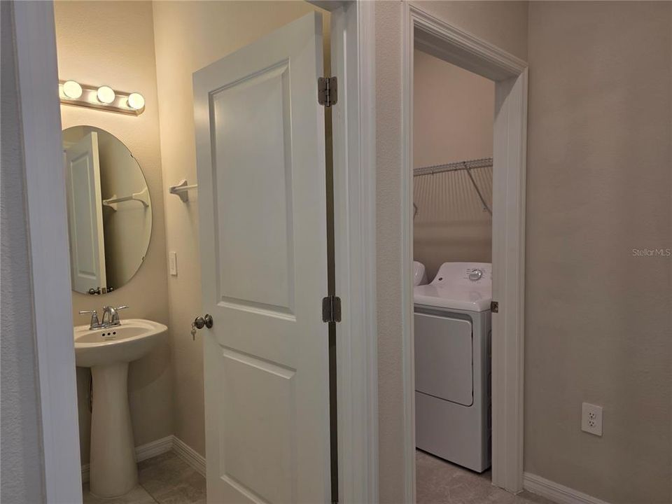 В аренду: $3,500 (4 спален, 3 ванн, 2423 Квадратных фут)