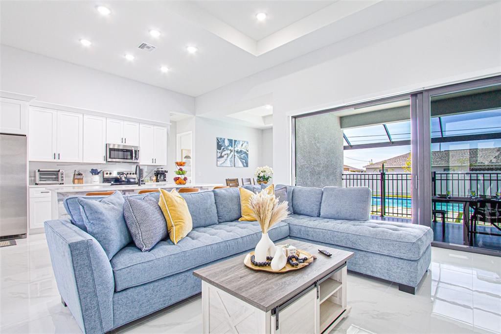 Activo con contrato: $499,900 (4 camas, 2 baños, 1736 Pies cuadrados)