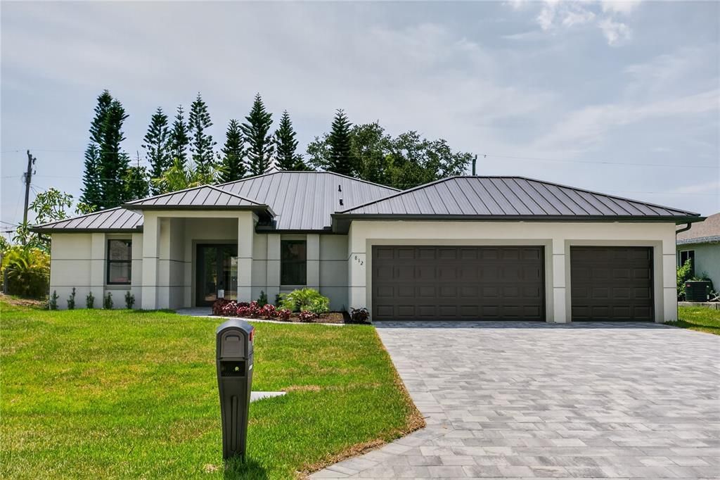 For Sale: $629,000 (4 beds, 3 baths, 2108 Square Feet)