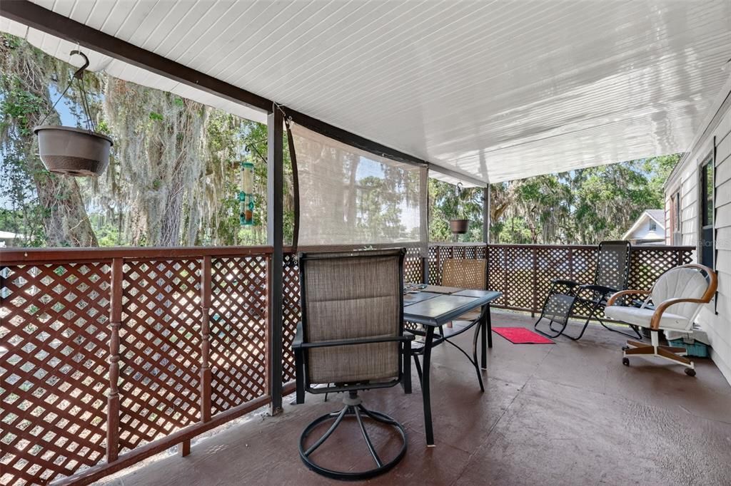 For Sale: $209,000 (3 beds, 2 baths, 1152 Square Feet)