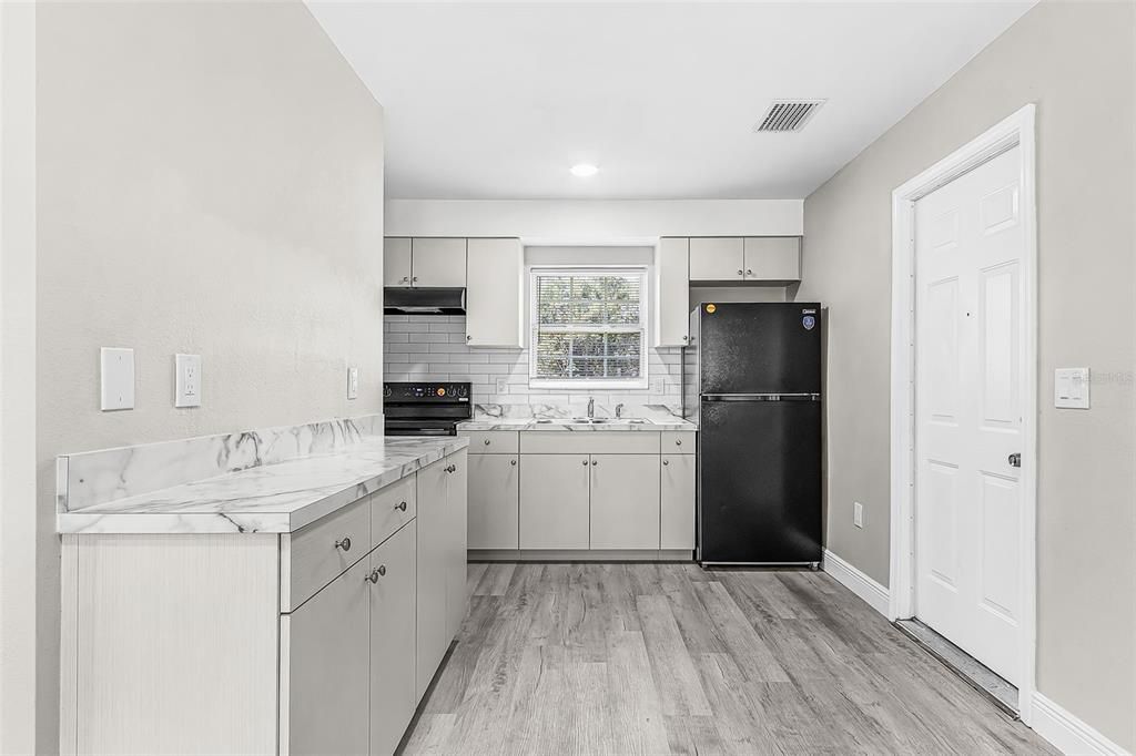 For Sale: $399,000 (4 beds, 0 baths, 1340 Square Feet)