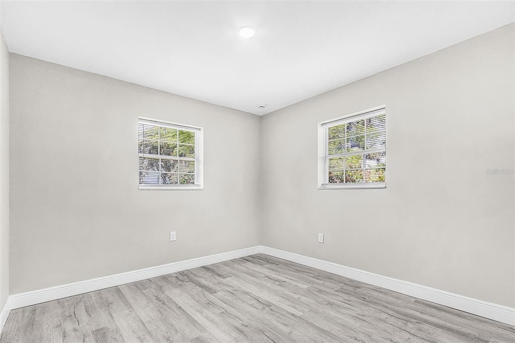For Sale: $399,000 (4 beds, 0 baths, 1340 Square Feet)