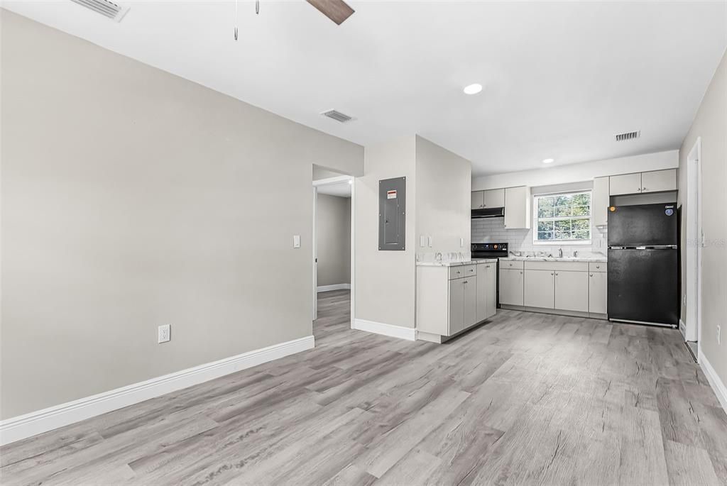 For Sale: $399,000 (4 beds, 0 baths, 1340 Square Feet)