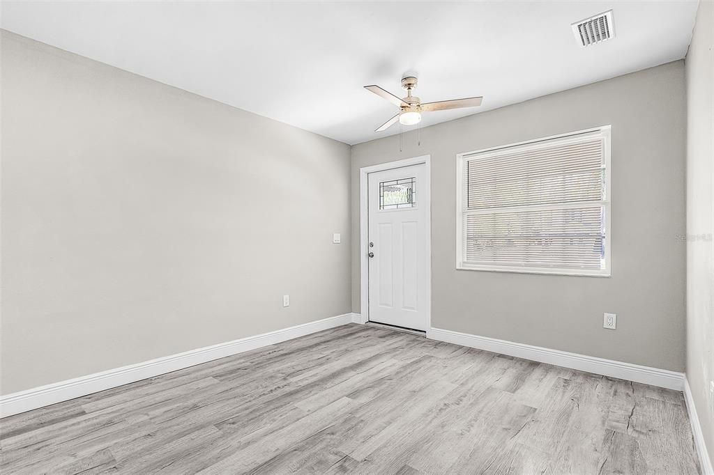 For Sale: $399,000 (4 beds, 0 baths, 1340 Square Feet)