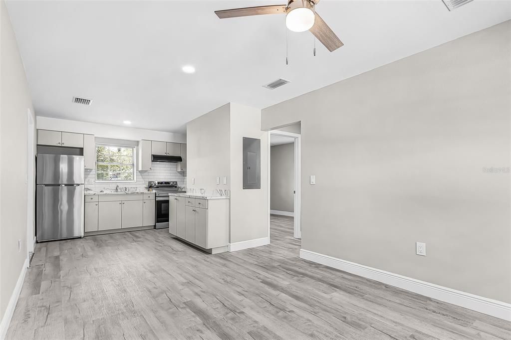 For Sale: $399,000 (4 beds, 0 baths, 1340 Square Feet)