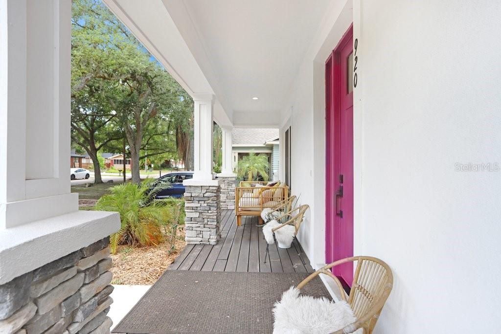 En Venta: $849,900 (3 camas, 2 baños, 2265 Pies cuadrados)
