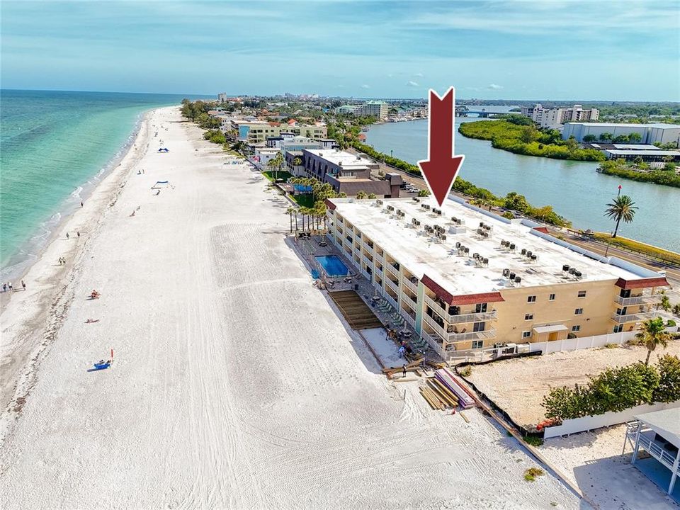 For Sale: $530,000 (2 beds, 2 baths, 1008 Square Feet)