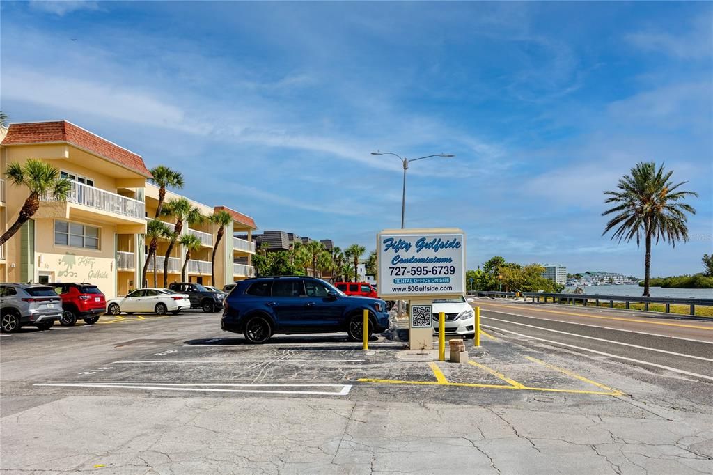 For Sale: $530,000 (2 beds, 2 baths, 1008 Square Feet)