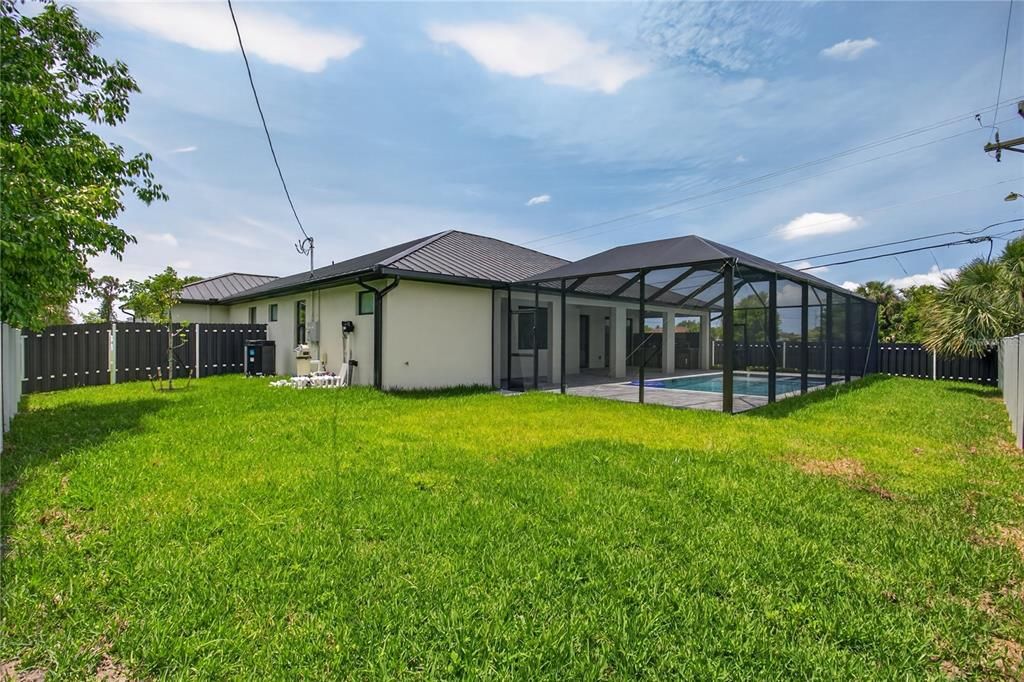 For Sale: $609,000 (4 beds, 3 baths, 2108 Square Feet)