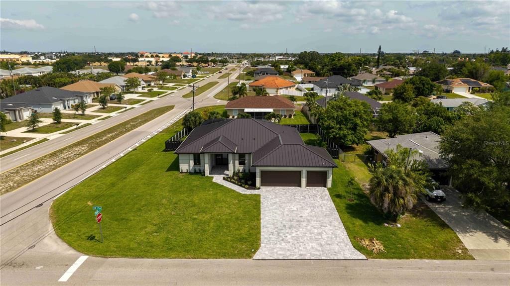 For Sale: $609,000 (4 beds, 3 baths, 2108 Square Feet)