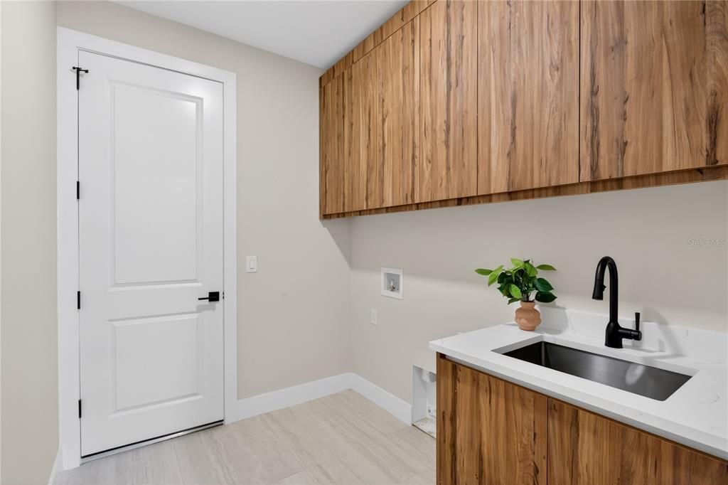 For Sale: $609,000 (4 beds, 3 baths, 2108 Square Feet)
