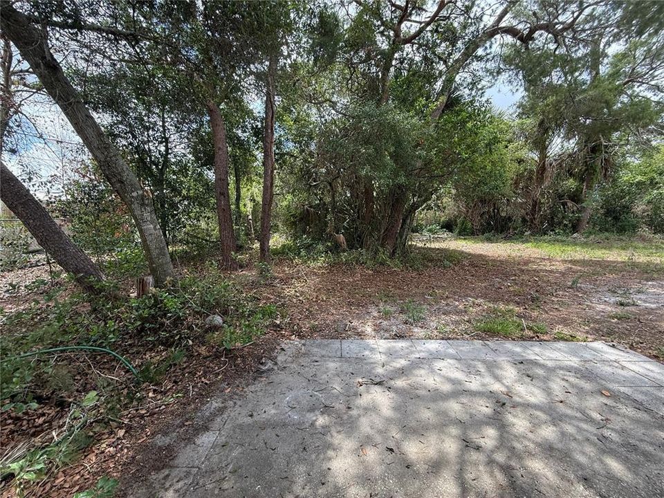 For Rent: $1,800 (3 beds, 2 baths, 1120 Square Feet)
