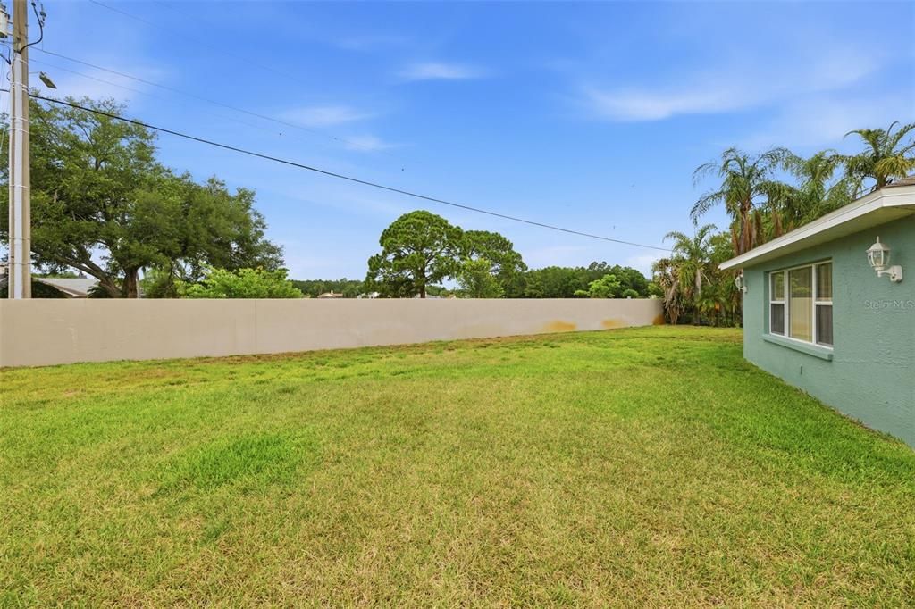 En Venta: $425,000 (3 camas, 2 baños, 2316 Pies cuadrados)