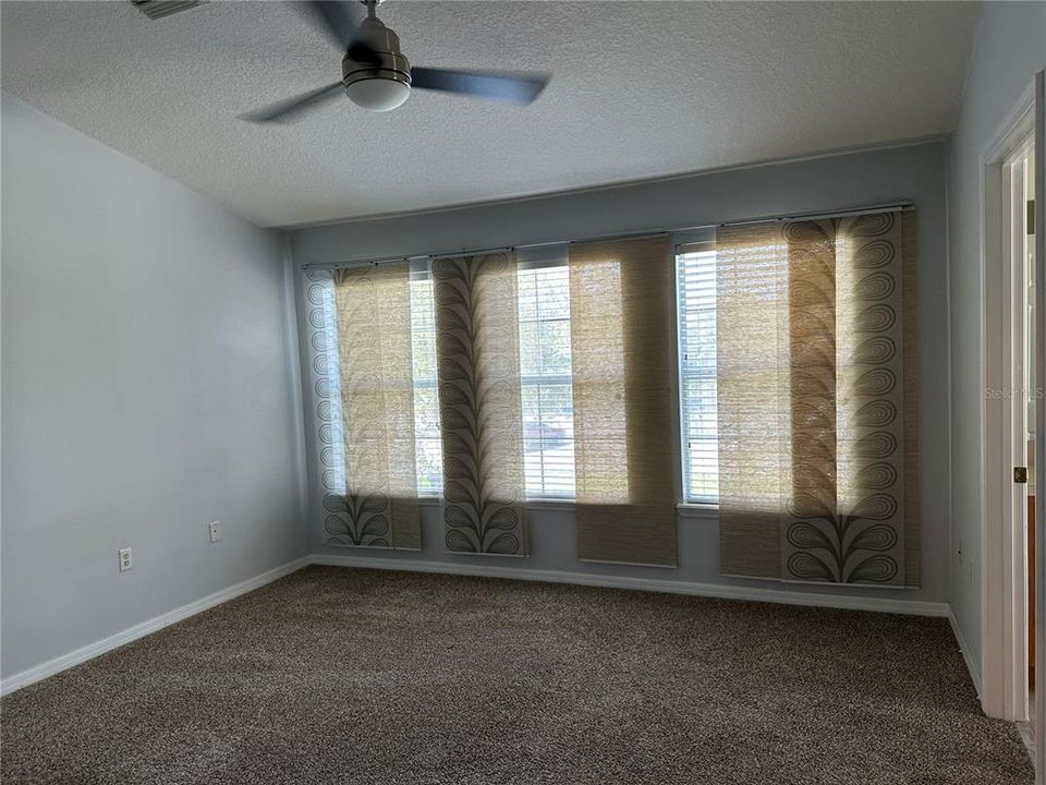For Rent: $2,850 (3 beds, 2 baths, 1480 Square Feet)