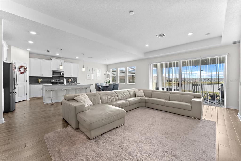 For Rent: $3,500 (4 beds, 3 baths, 2655 Square Feet)