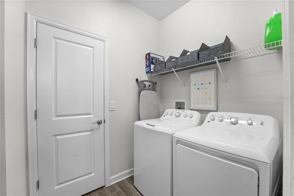 For Rent: $3,500 (4 beds, 3 baths, 2655 Square Feet)