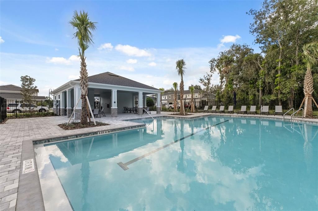 For Sale: $425,000 (3 beds, 2 baths, 1476 Square Feet)