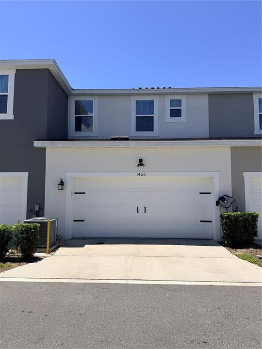 For Sale: $425,000 (3 beds, 2 baths, 1476 Square Feet)
