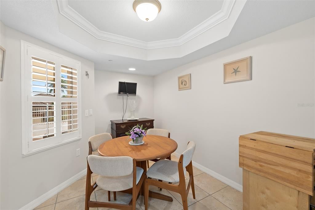 For Sale: $400,000 (3 beds, 2 baths, 2055 Square Feet)