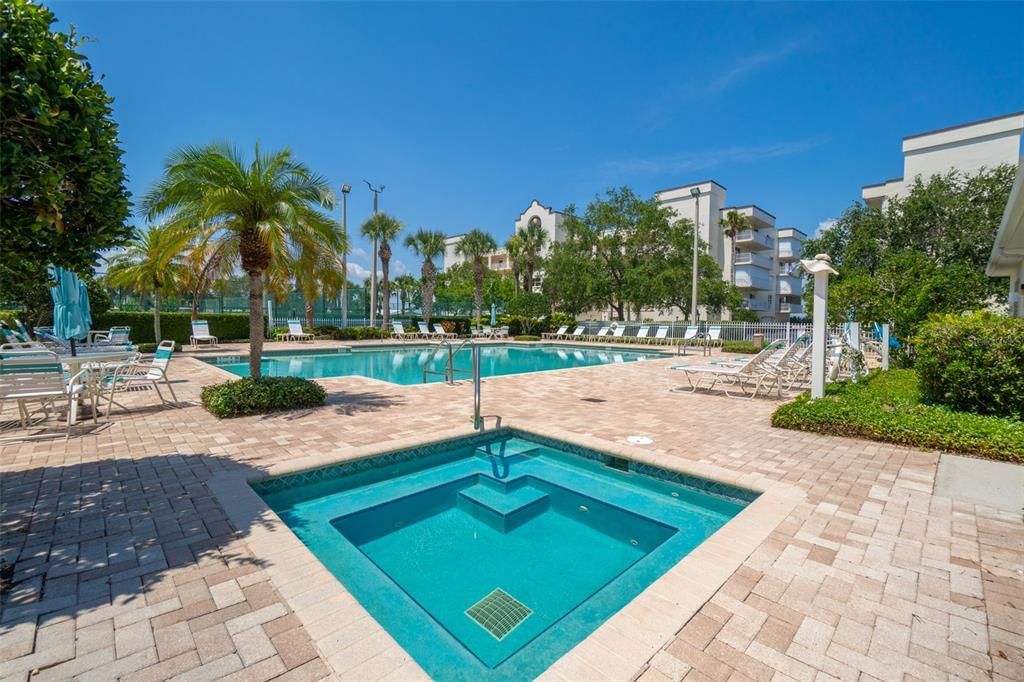 For Sale: $400,000 (3 beds, 2 baths, 2055 Square Feet)