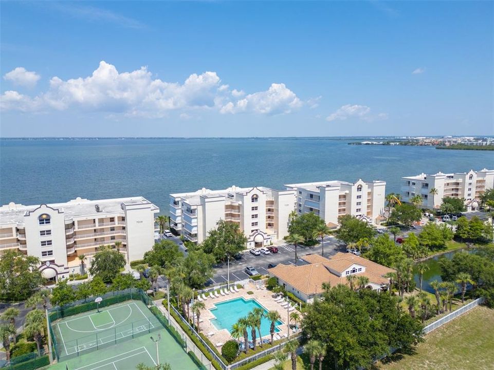For Sale: $400,000 (3 beds, 2 baths, 2055 Square Feet)