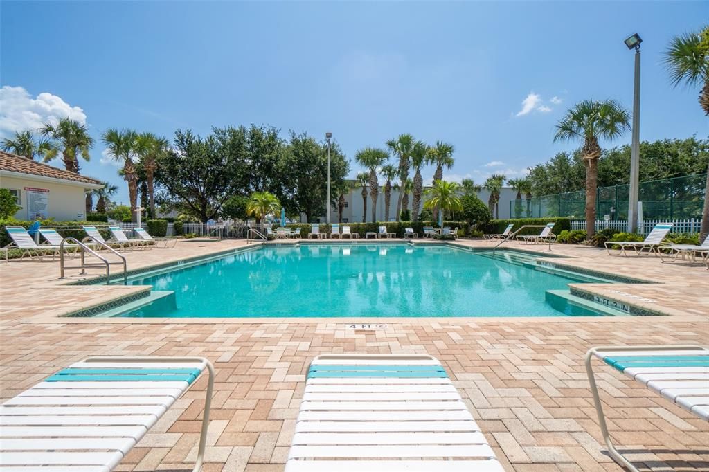 For Sale: $400,000 (3 beds, 2 baths, 2055 Square Feet)