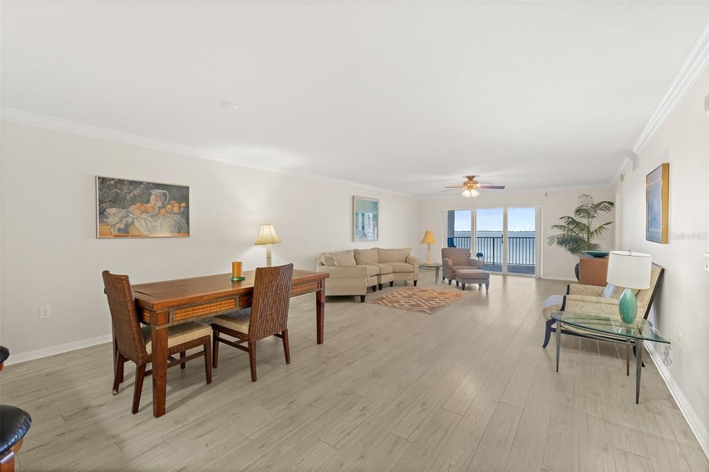 For Sale: $400,000 (3 beds, 2 baths, 2055 Square Feet)