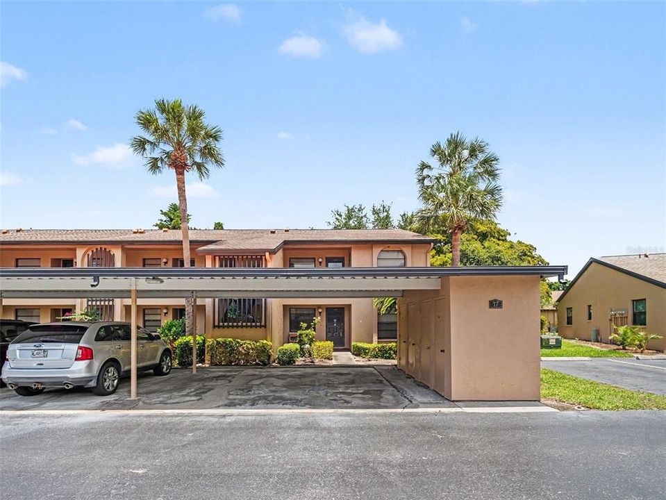 For Sale: $150,000 (2 beds, 2 baths, 898 Square Feet)