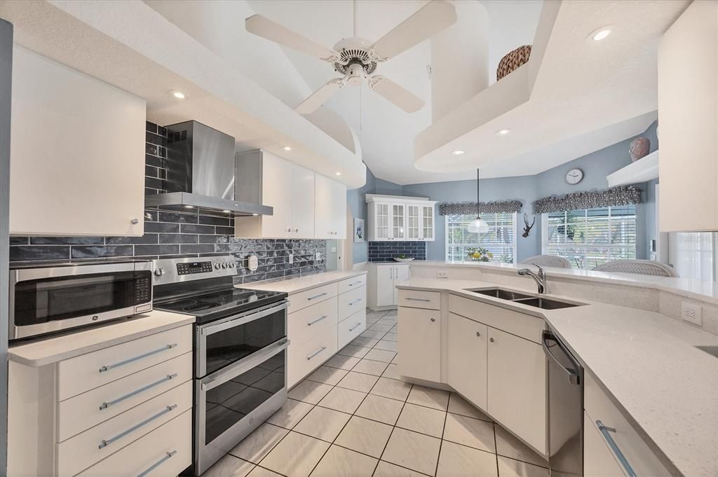 For Rent: $2,700 (3 beds, 2 baths, 1786 Square Feet)