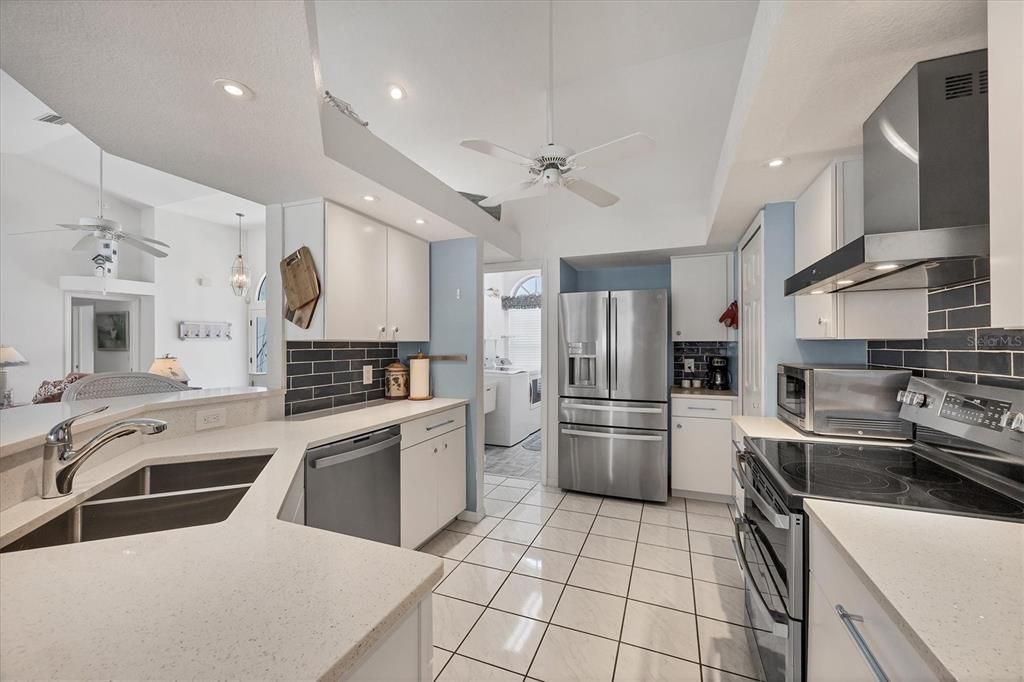 For Rent: $2,700 (3 beds, 2 baths, 1786 Square Feet)