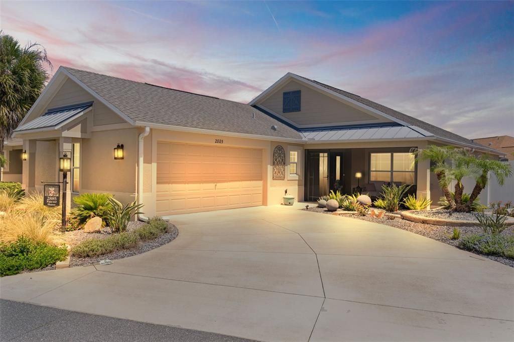 For Sale: $582,500 (3 beds, 2 baths, 1851 Square Feet)