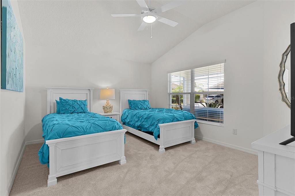 For Sale: $582,500 (3 beds, 2 baths, 1851 Square Feet)