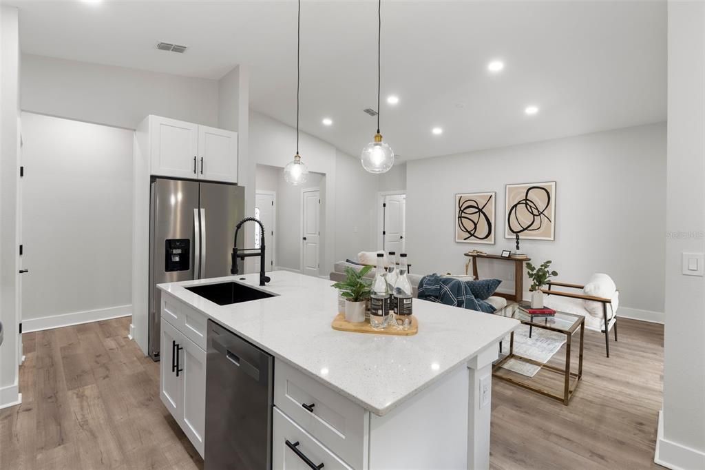 For Sale: $359,000 (3 beds, 2 baths, 1648 Square Feet)