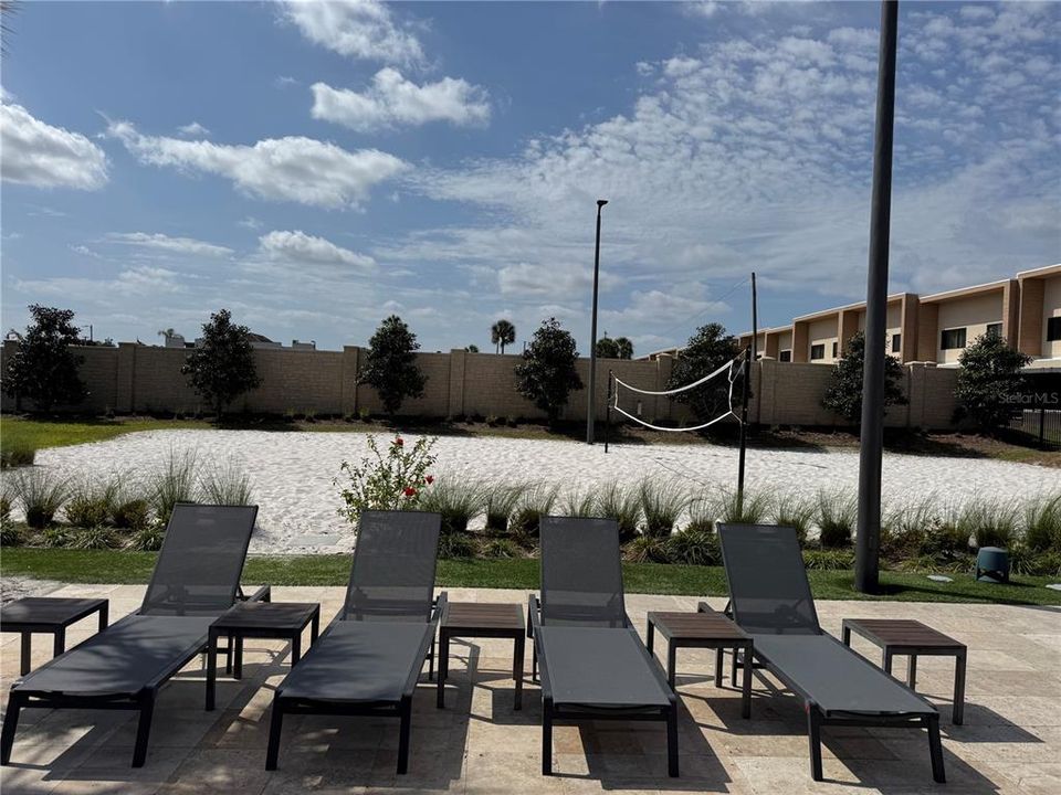 En Venta: $489,999 (4 camas, 4 baños, 2356 Pies cuadrados)