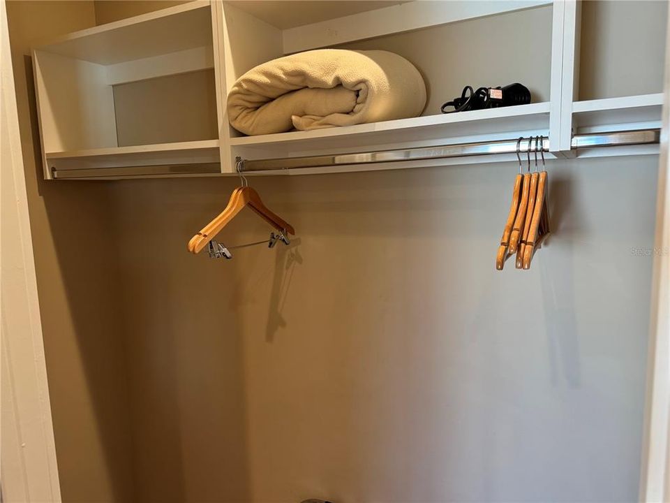 En Venta: $489,999 (4 camas, 4 baños, 2356 Pies cuadrados)