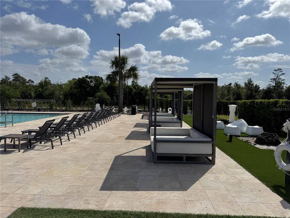 En Venta: $489,999 (4 camas, 4 baños, 2356 Pies cuadrados)
